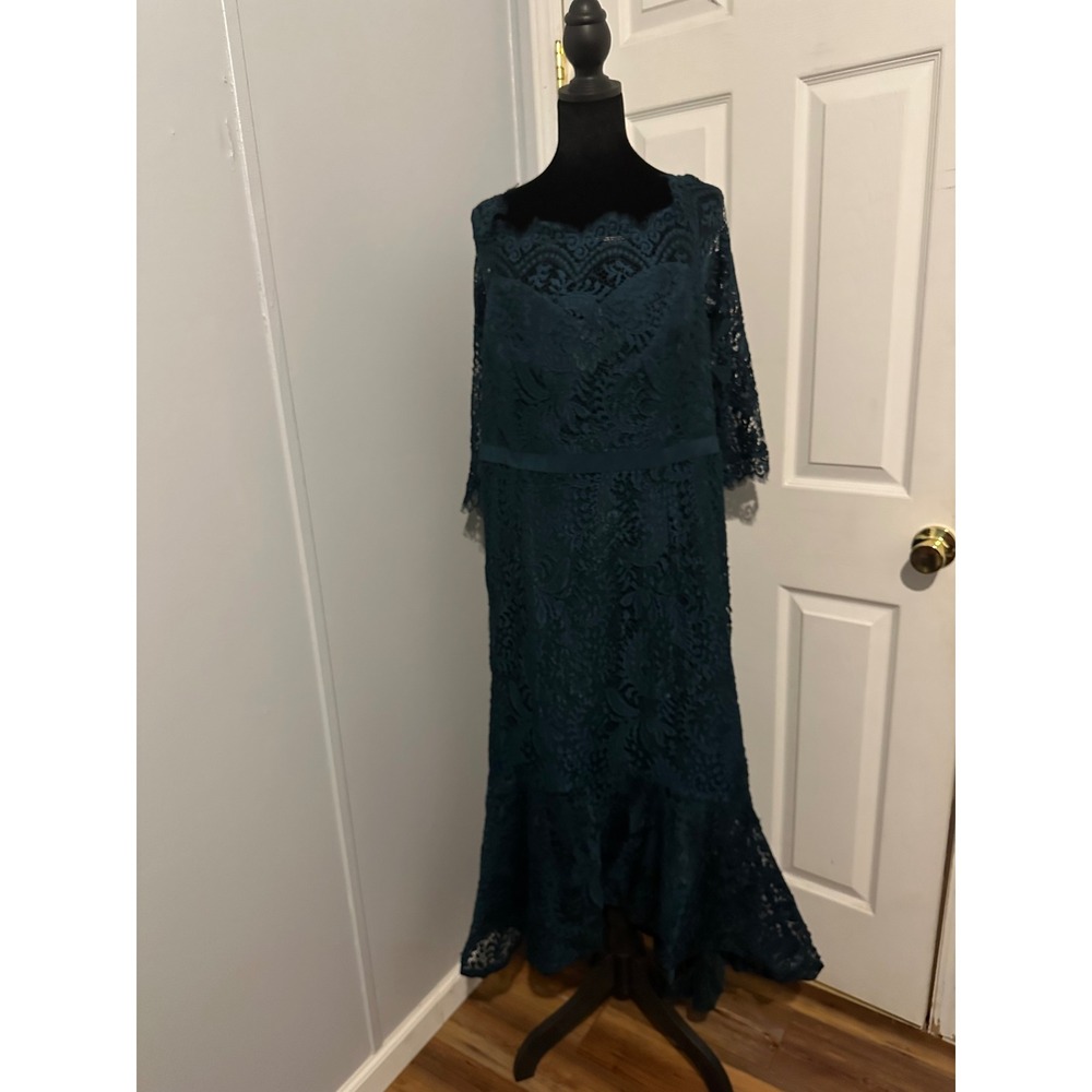 Dark Green Floral Lace High Low Mermaid Formal Gown Square Neck 3/4 Sleeve